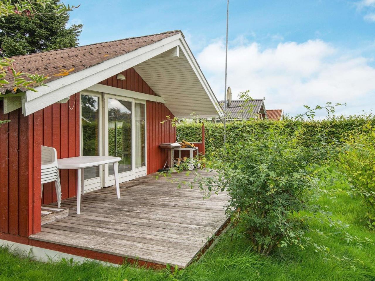 6 Person Holiday Home In Bjert Binderup Strand エクステリア 写真